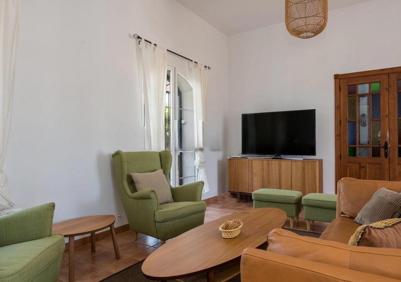Spacious Villa With Exceptional Views In Malaga Casarabonela Bagian luar foto