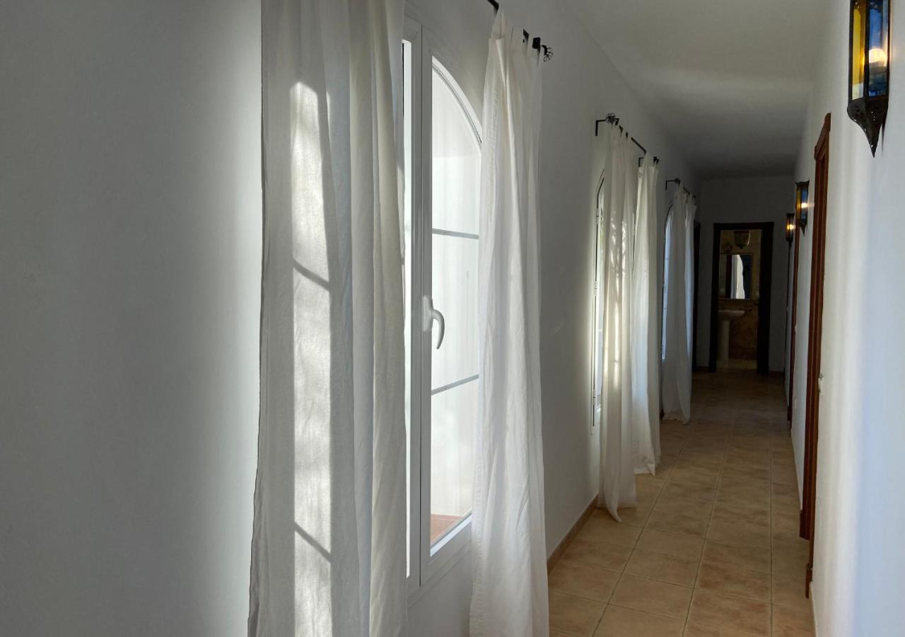 Spacious Villa With Exceptional Views In Malaga Casarabonela Bagian luar foto