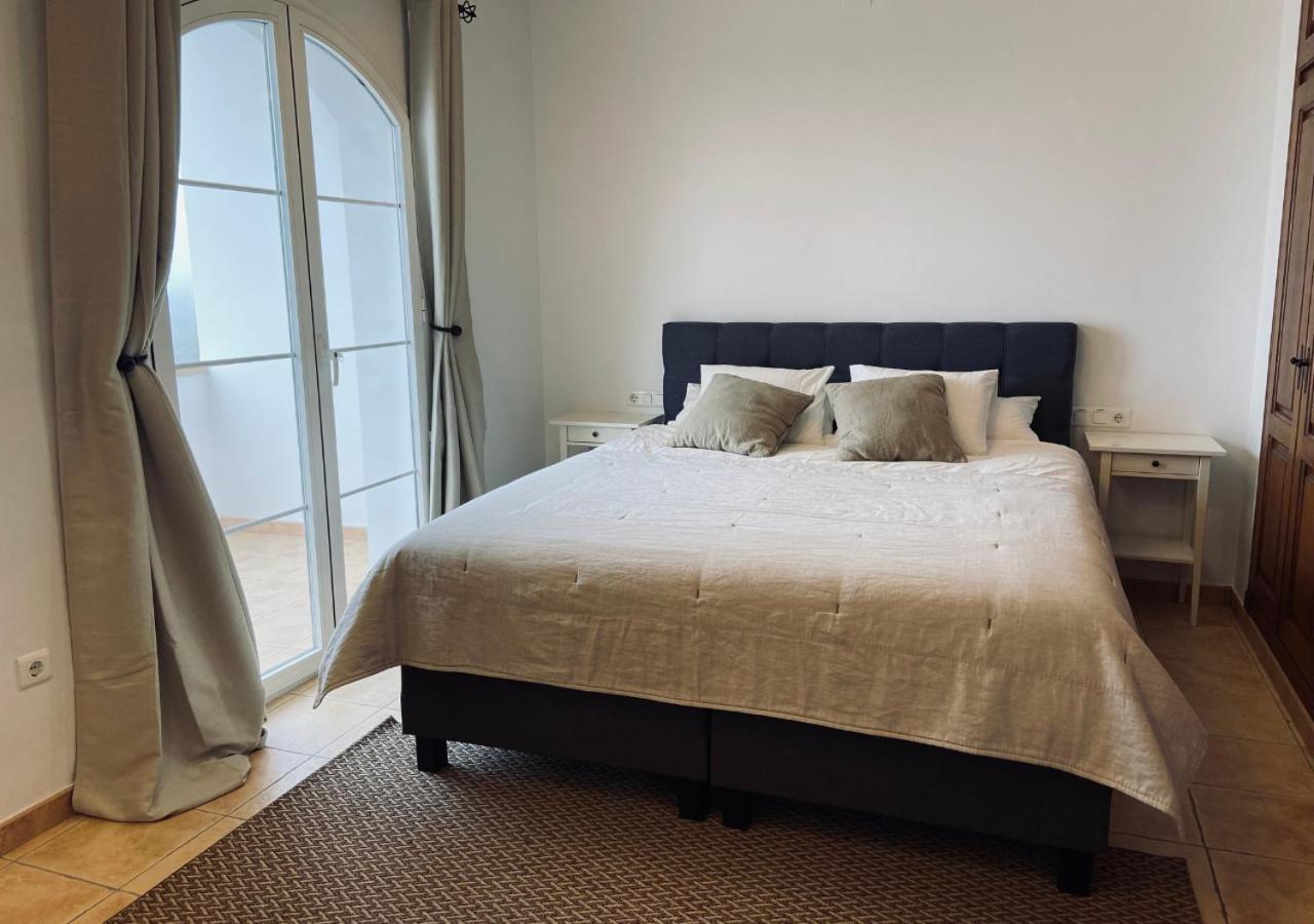 Spacious Villa With Exceptional Views In Malaga Casarabonela Bagian luar foto