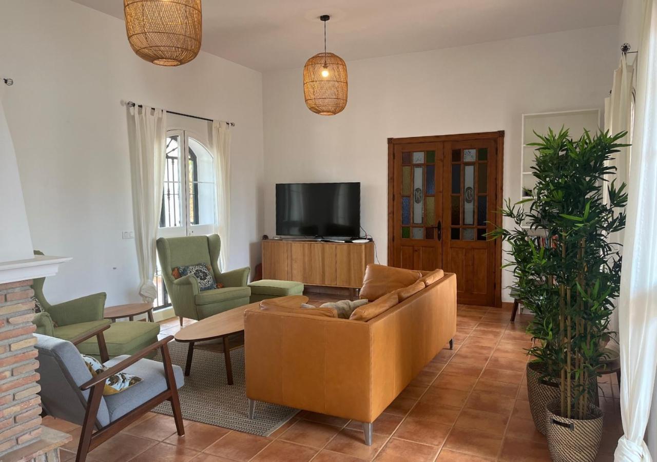 Spacious Villa With Exceptional Views In Malaga Casarabonela Bagian luar foto